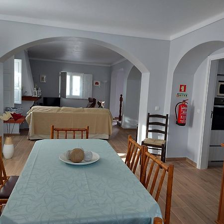 Вілла Vivenda Campos, Vista Mar Віла-Нова-де-Мілфонтеш Екстер'єр фото